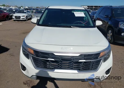 2024 Kia Seltos Lx z USA, uszkodzony, nr VIN KNDEPCAAXR7540132